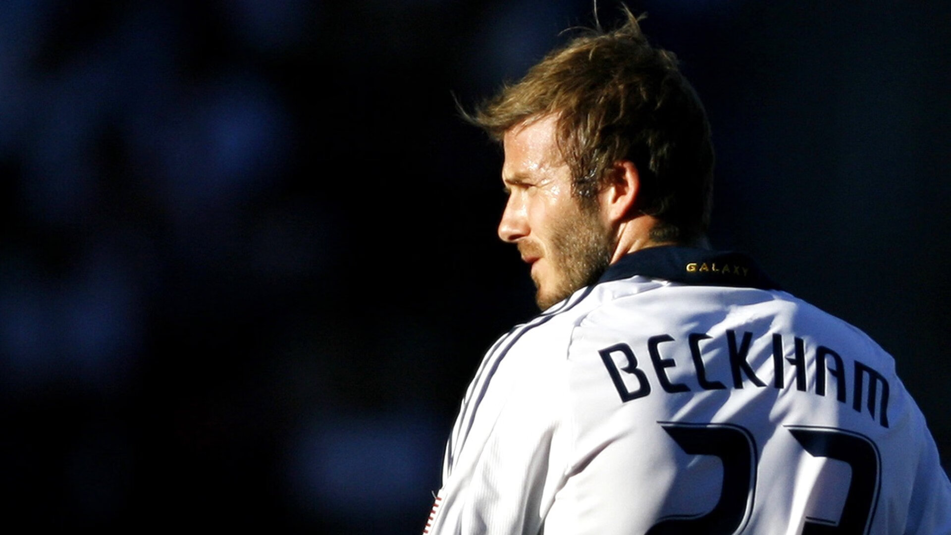 开云体育官网登入-国家队换血周期是否科学